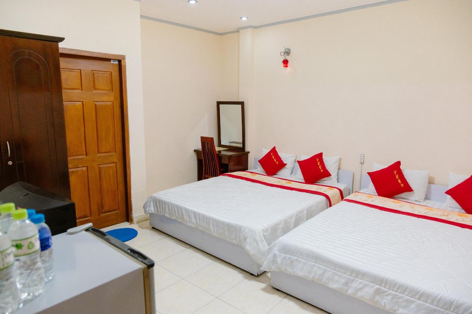 Kim Thuy Ngan Ha Hotel Кан То Екстериор снимка
